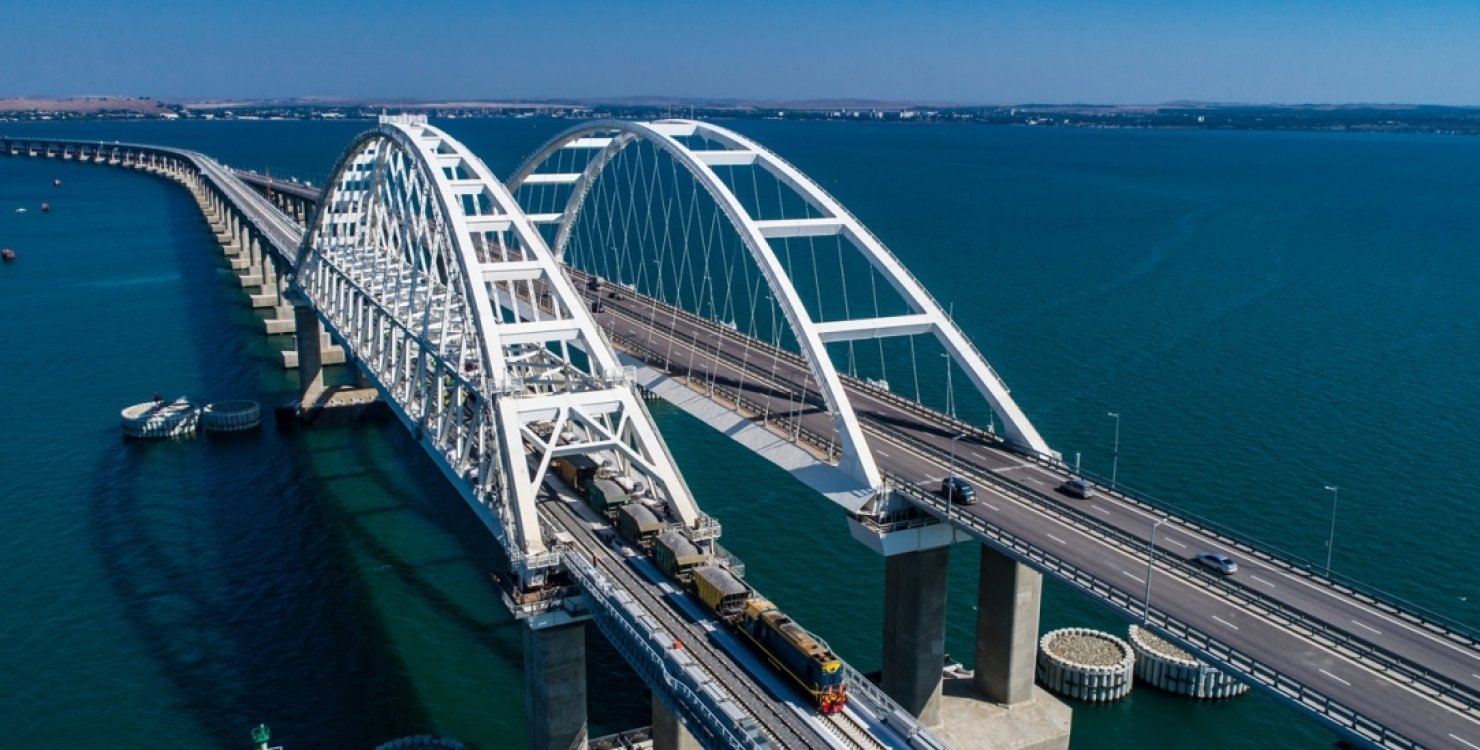 РФ может подорвать Крымский мост, как повод для вторжения в Украину