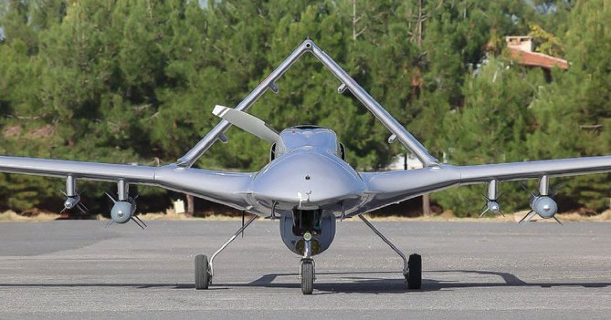 Резников: В Украину прибыли новые Bayraktar. Будет еще больше Stinger и Javelin