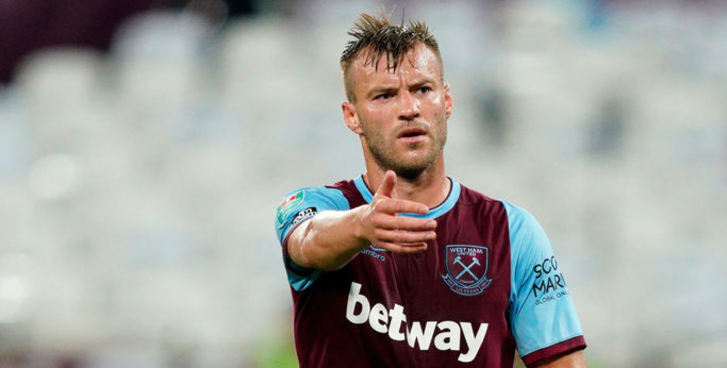 "Почему вы сидите, как обосранные?". Ярмоленко обратился к российским футболистам (Видео)