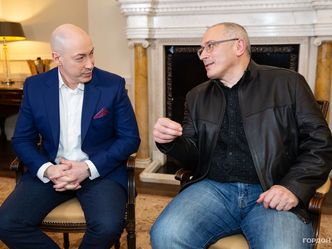 Путин в клетке, россияне на улицах, развал России - Ходорковский (Видео)