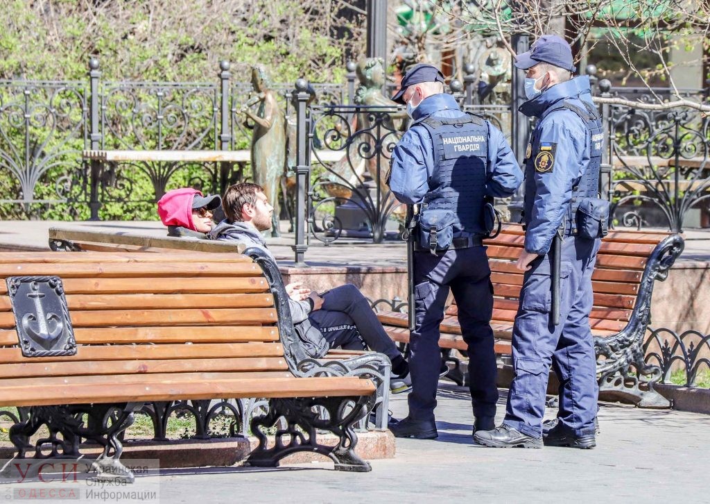 Одесский криминал патрулирует улицы , вместе с полицейскими.