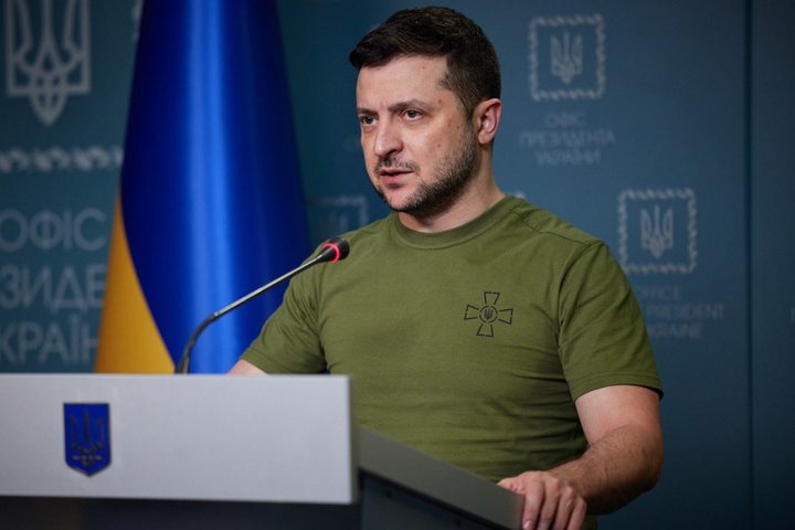 Зеленский - российским оккупантам: "Вы еще можете спастись, если просто уйдете"