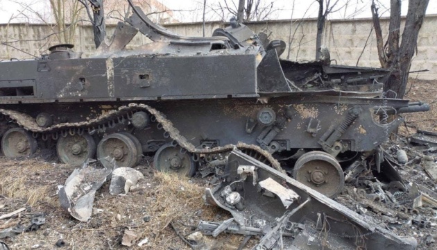 Новая тактика оккупантов. Получили пи*дюлей – спрятались, еще раз получили – снова спрятались (Видео)