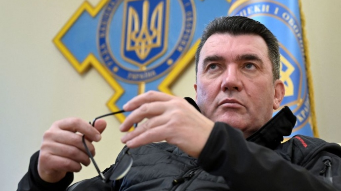 Украина нанесла смертельный удар "русскому миру", распоров зловонное брюхо его бронированных колонн. Это чудовище может принести много горя