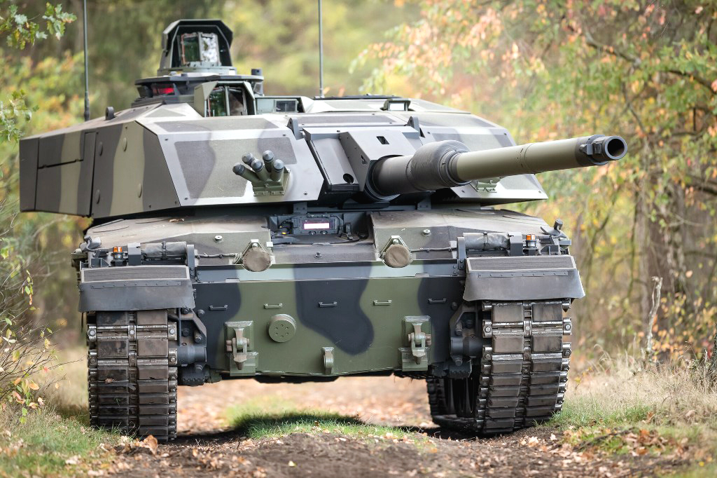 Британия занялась разработкой цифрового танка Challenger 3 на фоне войны в Украине