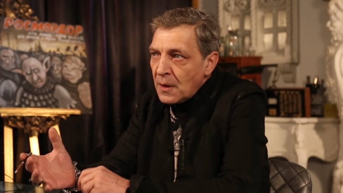 Путину хлопали стоя. Невзоров показал видео, в котором увидел скорую смерть России