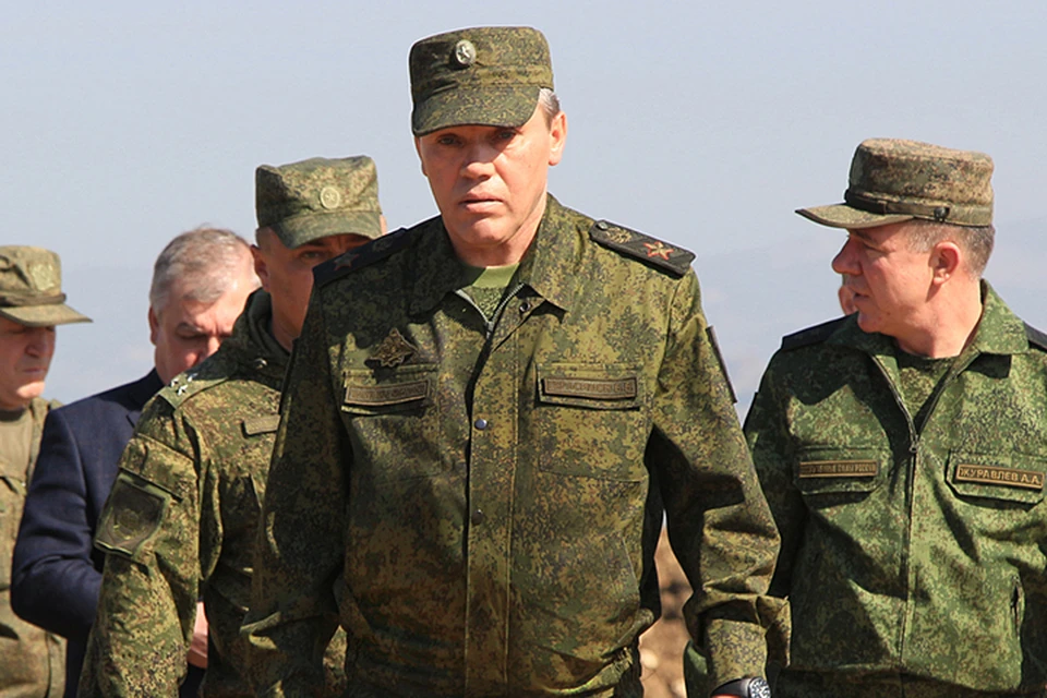 Увидеть Изюм и почти умереть. Как с ногами Герасимова убежал престиж российской армии