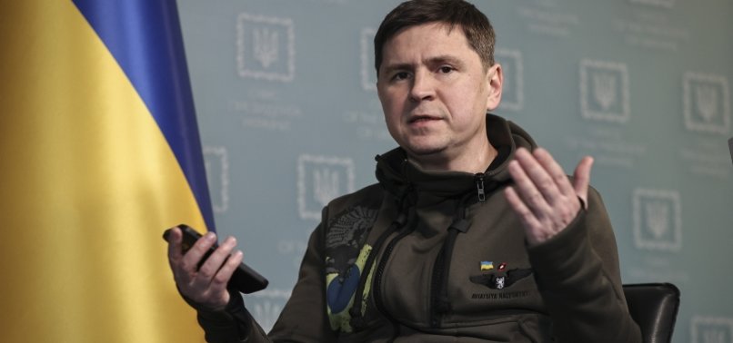 Подоляк показал, как Россия использует огнеметные системы, пока Запад колеблется с предоставлением помощи