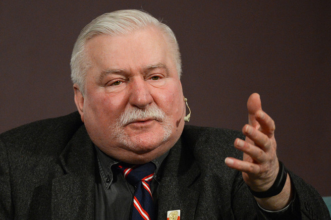 Бывший президент Польши призвал "уменьшить" Россию