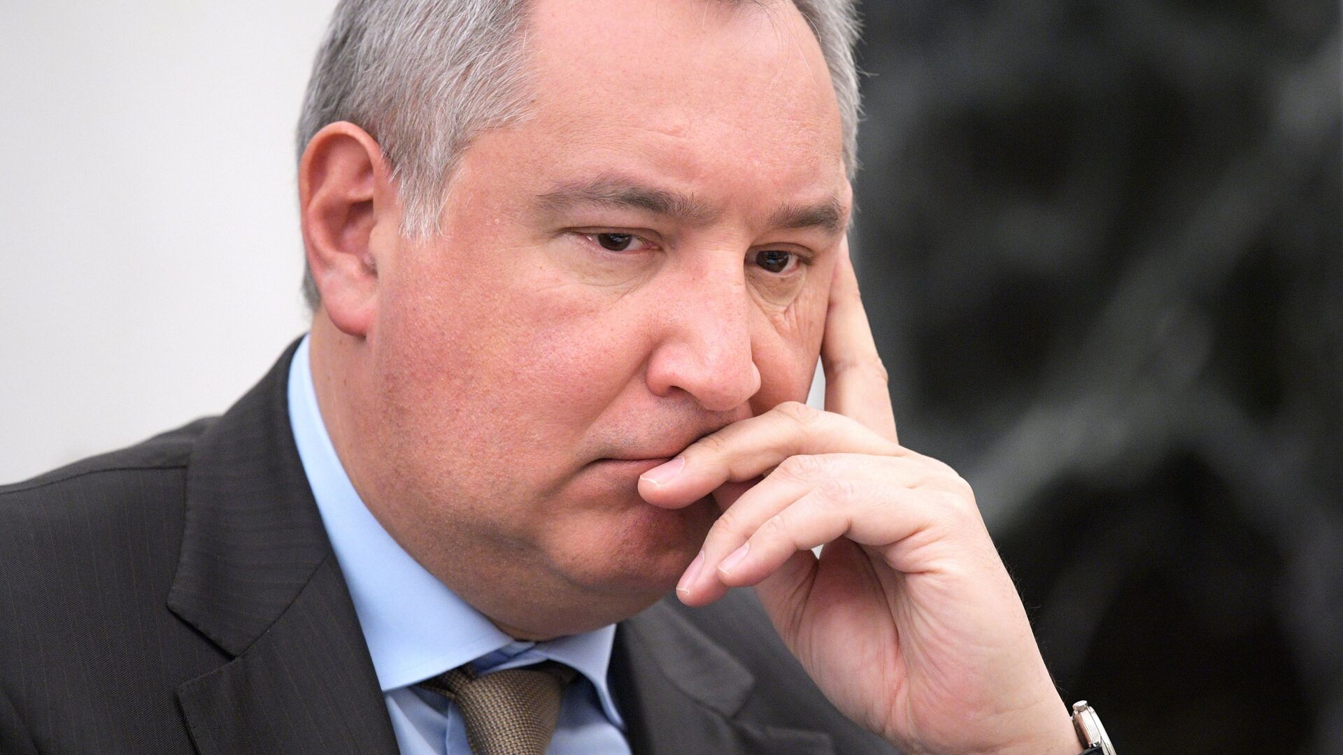 Путин уволил с должности батутного клоуна Рогозина, который может стать новым "гауляйтером" на Донбассе