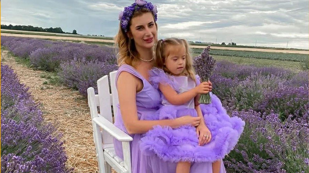 "Нас просто убивают": мама погибшей в Виннице девочки рассказала о пережитом