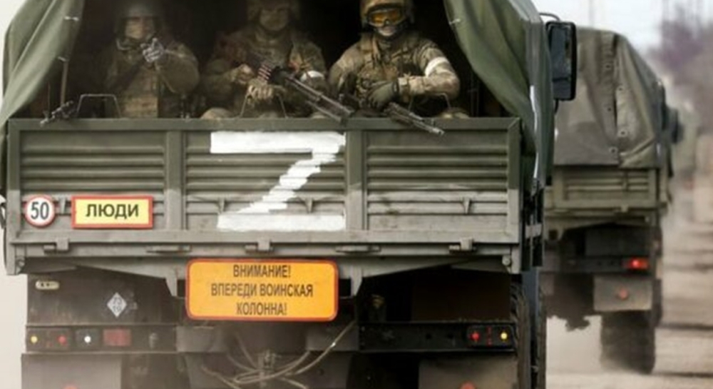 "Стали выпрыгивать из машин, когда поняли, что везут в Украину". Украинская разведка опубликовала перехват разговора российского военного с женой