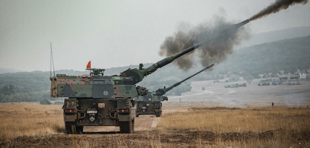 «Пушка все делает сама: сама считает, сама наводится, сама стреляет». Украинские военные получили немецкие гаубицы