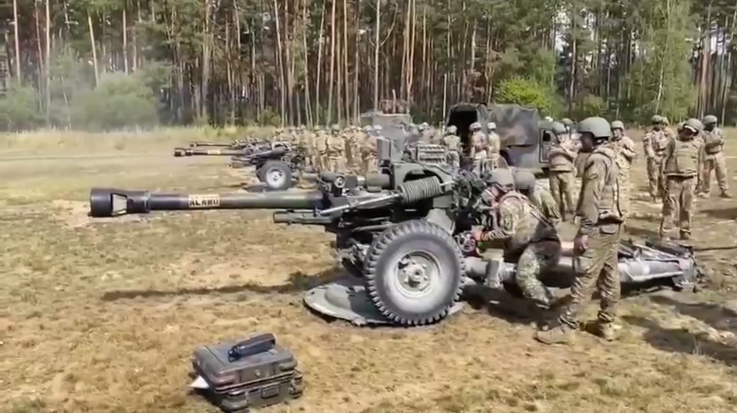 США передало Украине гаубицы M119 — орудие предназначенное для поддержки пехоты, десантных войск и штурмовых групп