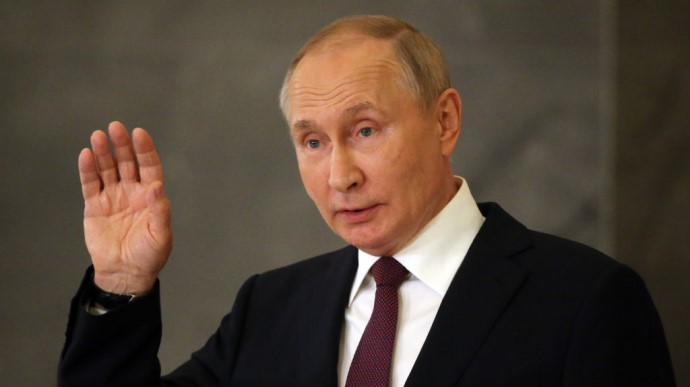 В ожидании обращения Путина россияне гуглили, как выехать из страны