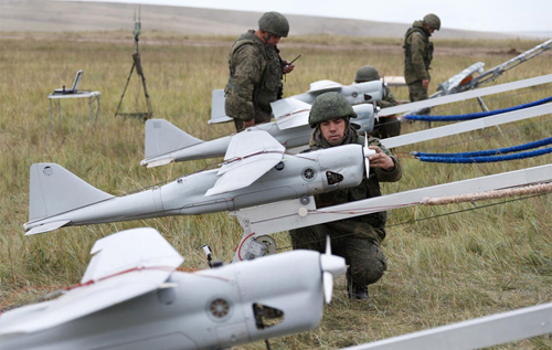 ВСУ уничтожили комплекс вражеских дронов "Орлан"- сгорели вместе с расчетами в машинах. Видео