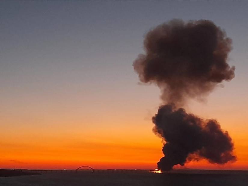 При взрыве на Крымском мосту погибли четыре человека. Среди них — судья, который рассматривал «громкие» дела