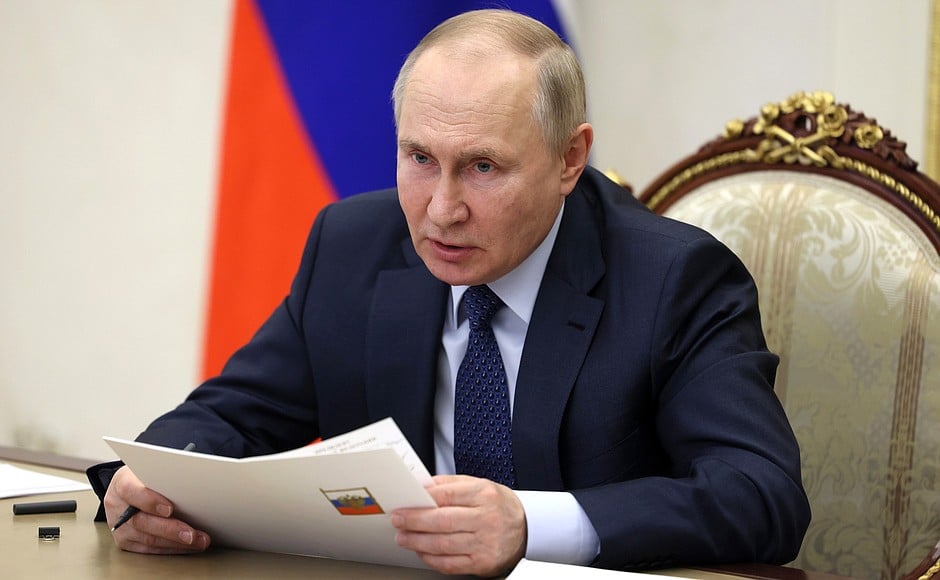 Путин снова истерит и заявил, что угроза ядерной войны «нарастает»