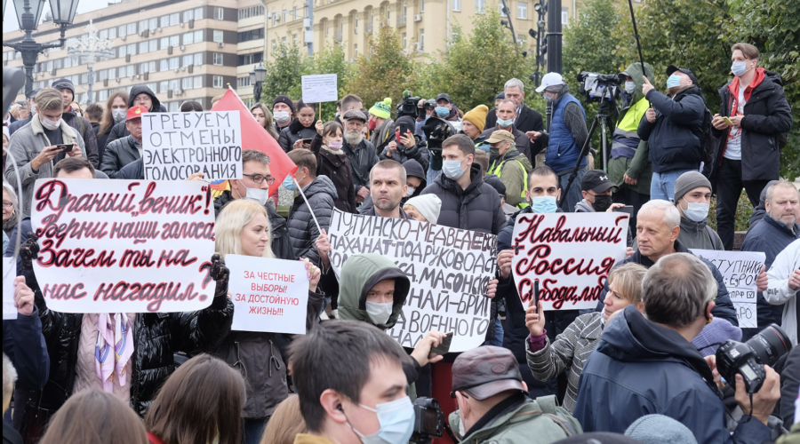 Революция в России может снова начаться с социального протеста