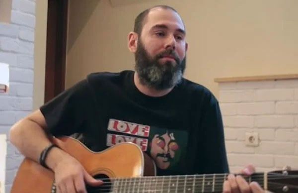 Баю-баю, баю-бай, все враги подохнут, а мы попадём в рай. Новая песня Слепакова о смерти российского оккупанта (видео)