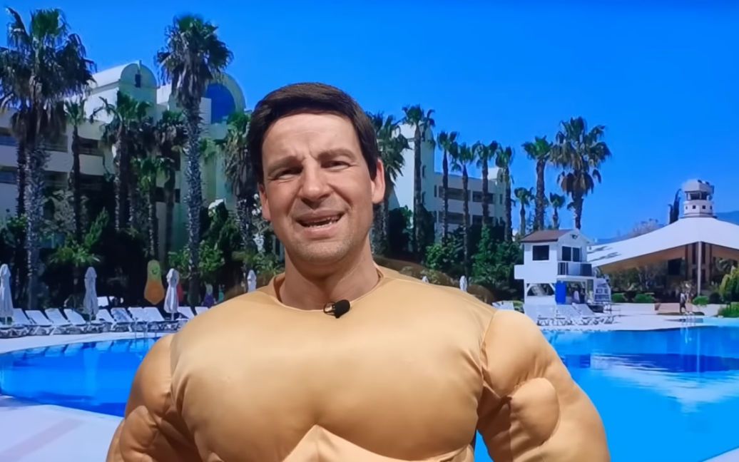 Юрий Великий снял забавную пародию на Тищенко, который оправдывается за поездку в Таиланд