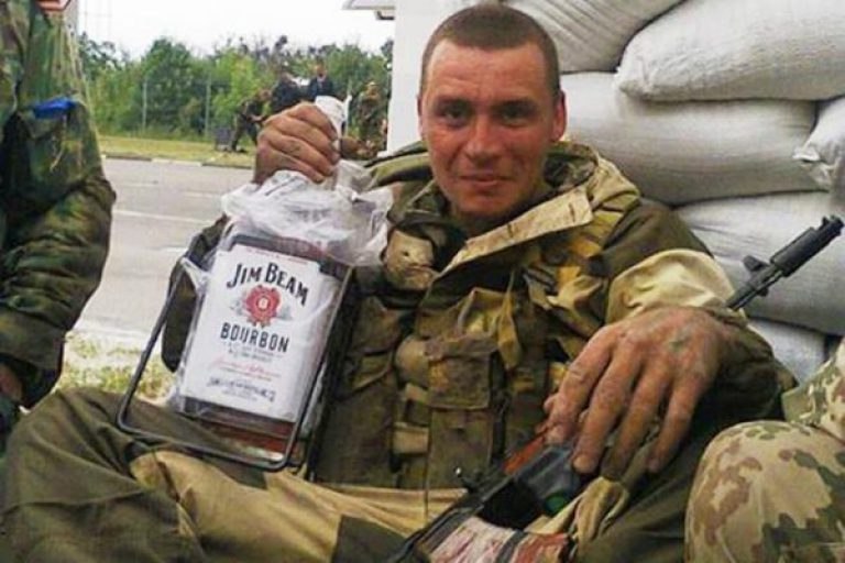 Российские журналисты выяснили почему мобилизованные РФ много пьют: «Они пьют – от страха»