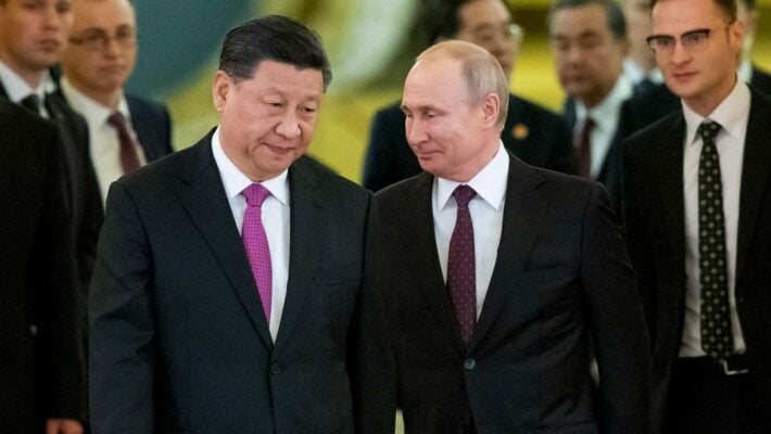 Bloomberg: Путин подорвал авторитет Си Цзиньпина из-за ядерного оружия в Беларуси