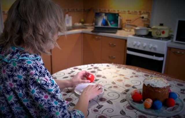 Думай не о войне, а о яйцах: в Украине запустили праздничную рекламу для оккупантов перед контрнаступлением ВСУ