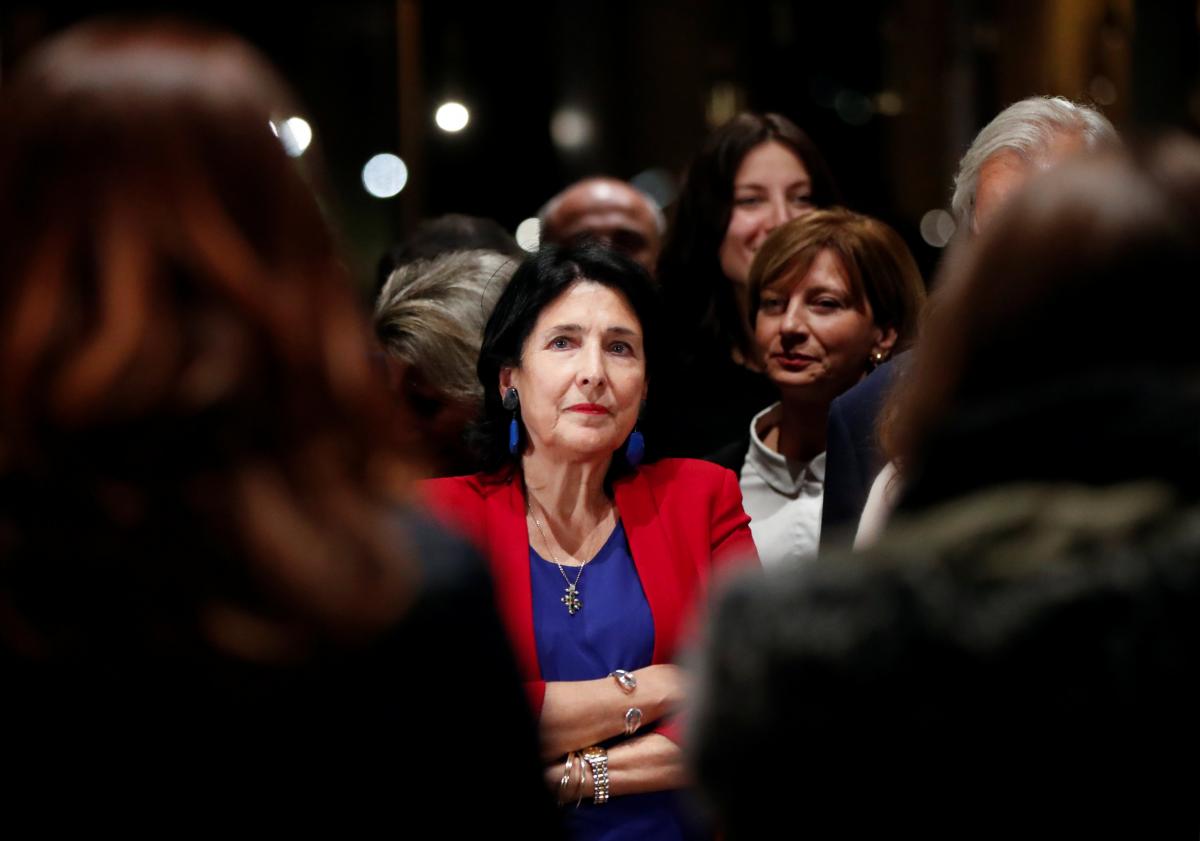 Президент Грузии призвала ограничить права эмигрантов из РФ