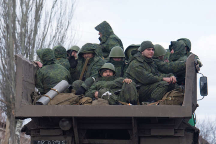 "Живем в дерьме": оккупант пожаловался на порядки в России и провалы в войне. Аудио