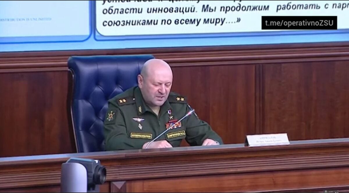 Генерал армии РФ заявил о подготовке США спецоперации с применением «боевых комаров»