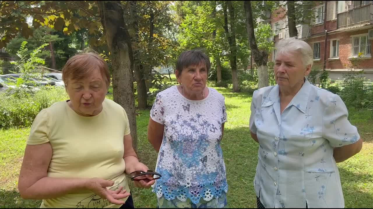 "Веди себя хорошо": бабки-путинистки набросились на "лицемера" Эрдогана (видео)