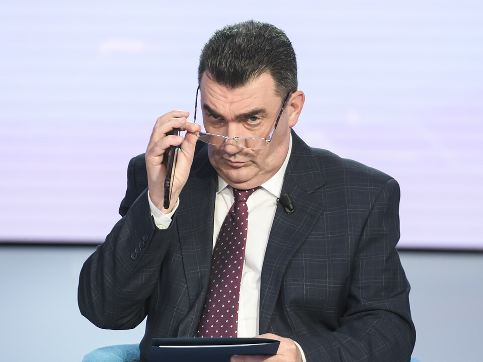 Странный вброс. Данилов раскритиковал предложение чиновника НАТО сдать территории Украины