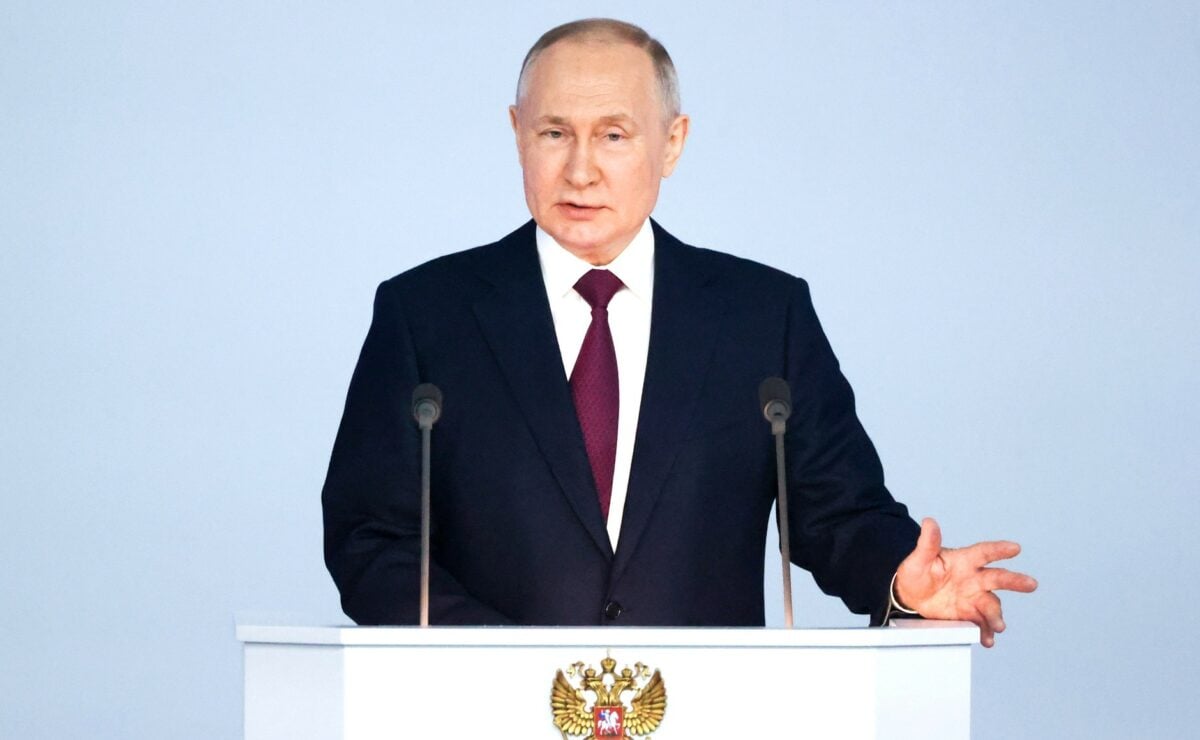 Путин хотел восстановить славу Российской империи, а теперь умоляет Ким Чен Ина о помощи