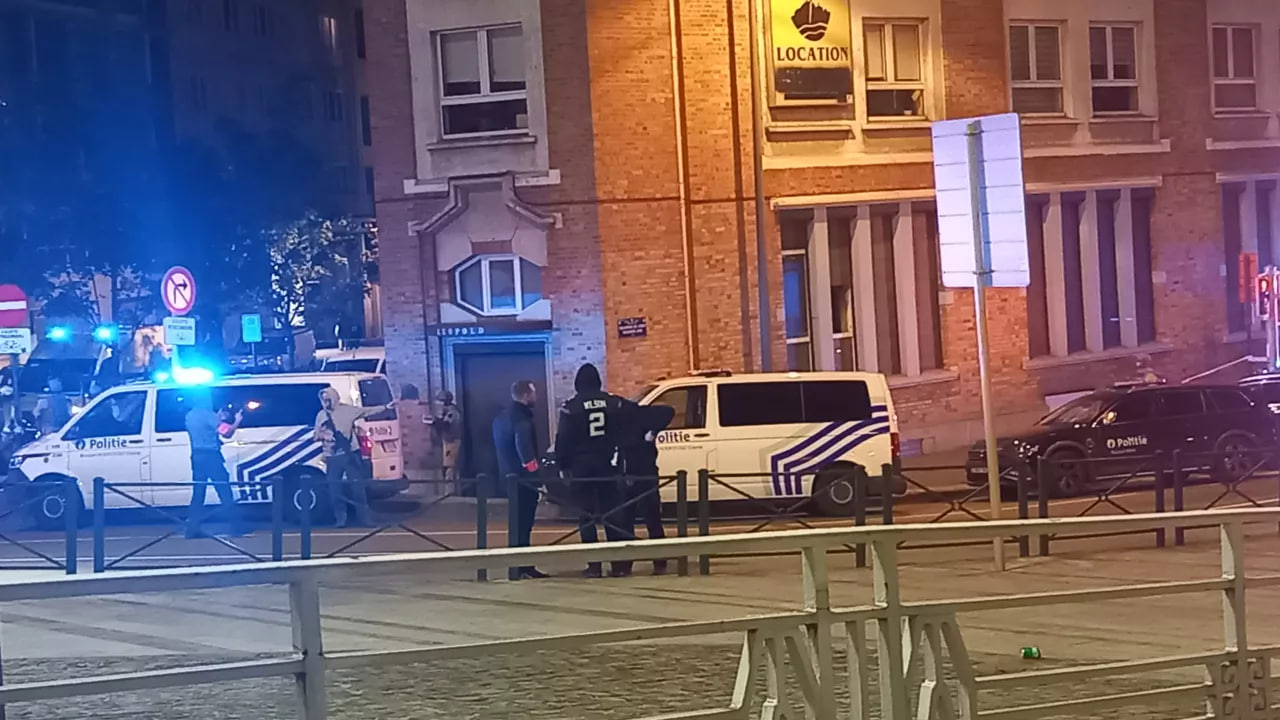 ⚡В Брюсселе террорист ИГИЛ выкрикивал религиозные лозунги и застрелил двух граждан Швеции. Видео