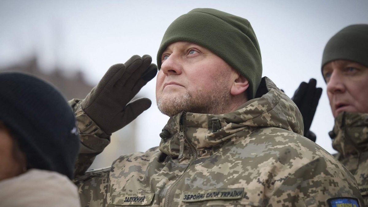 Залужный обратился к военным: 2024-й не будет легким, но продолжим приближать нашу победу