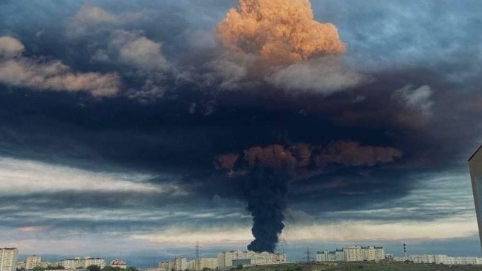 Крым атаковали ракеты. Одна из них попала в воинскую часть (Видео)