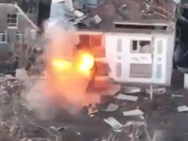 "В Крынках ад". ВСУ показали видео ликвидации российского оккупанта и блогера Моисея, угрожавший Мадяру — видео