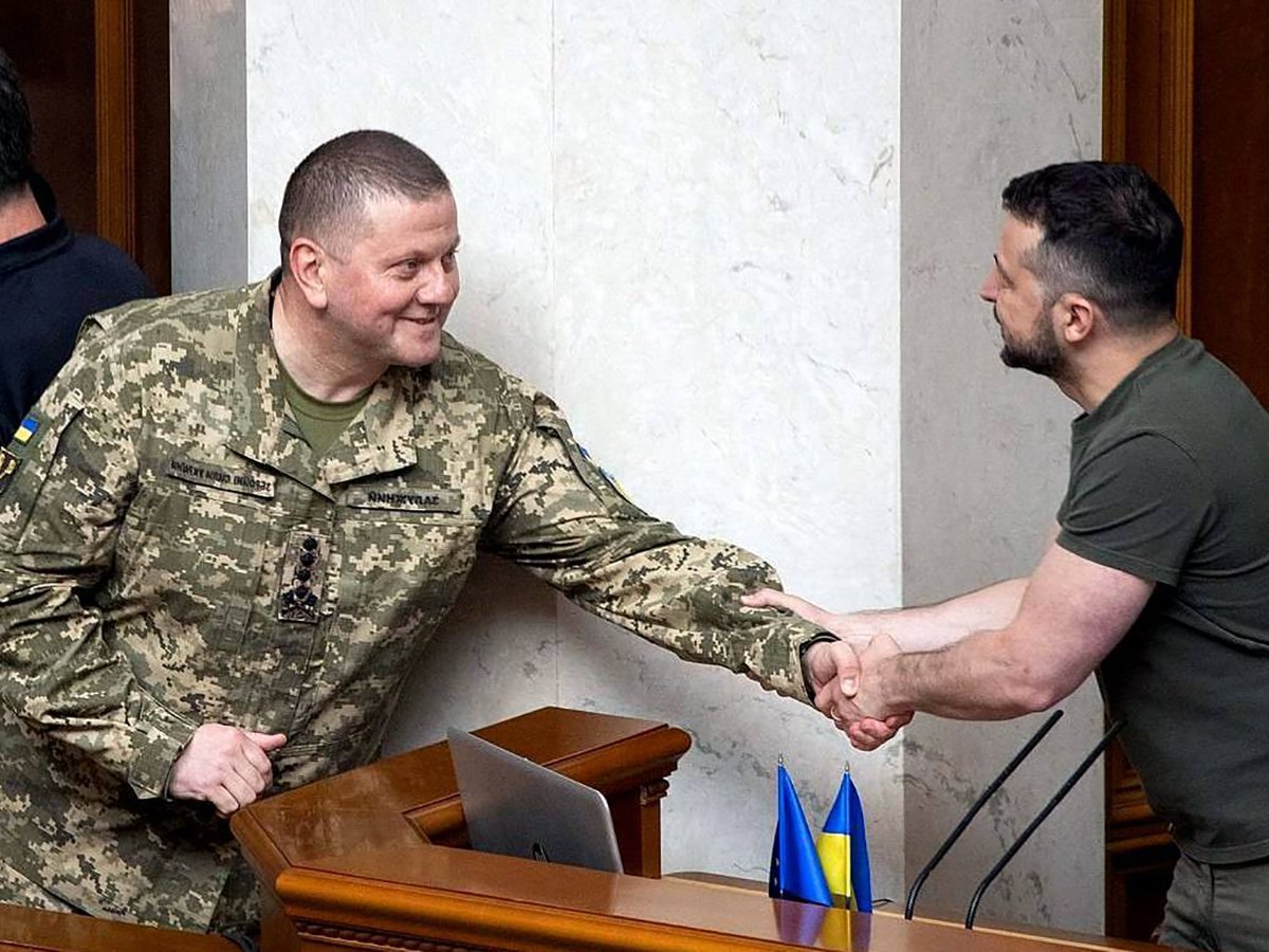 The Times о Залужном и Зеленском: «Железный генерал» против «самого эффективного продавца»