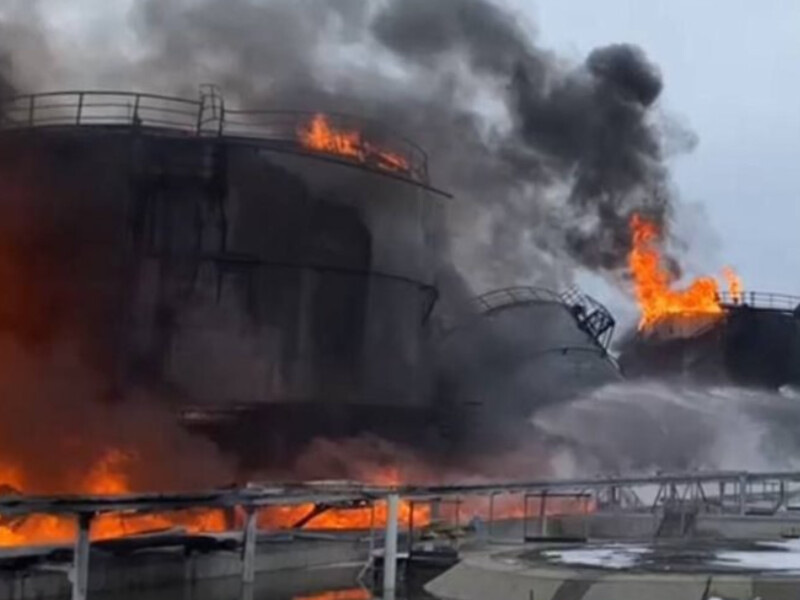 В Феодосии уничтожен нефтепровод россиян