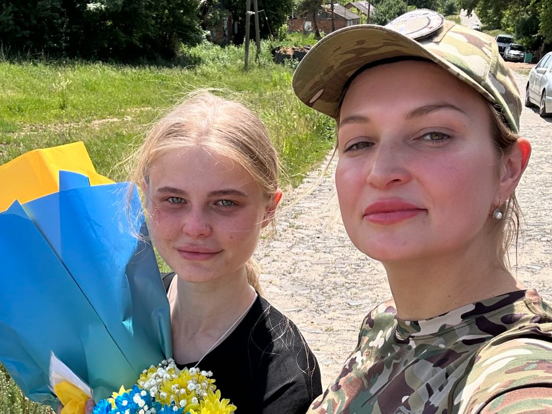 Били, морили голодом и издевались: из российского плена вернулась 24-летняя полицейская