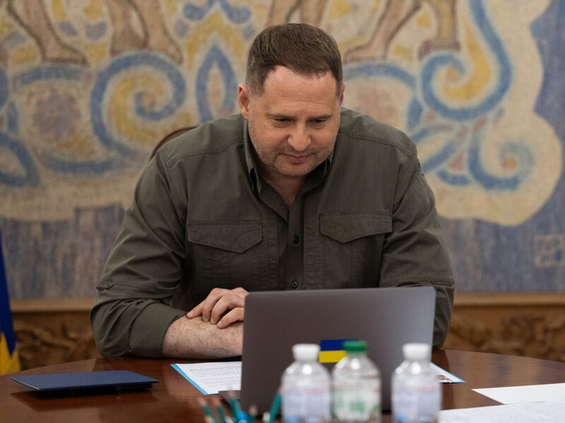 Советник Моди позвонил Ермаку. Глава ОП сказал ему о важности развития отношений Украины и Индии, но должна быть четкая позиция об агрессии РФ