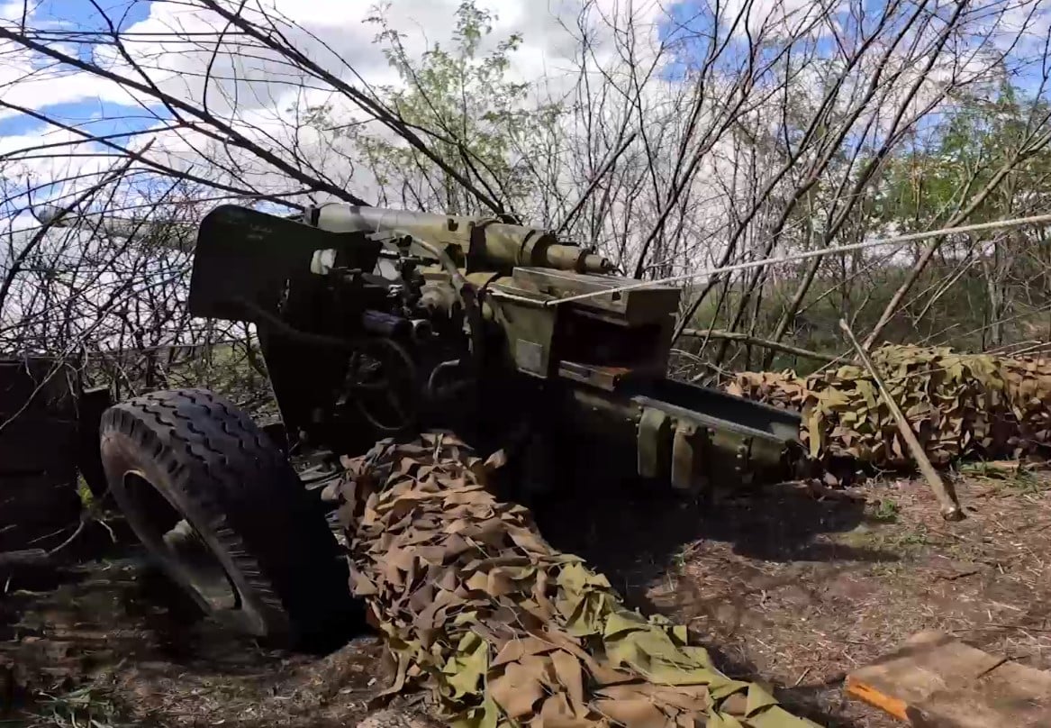 Россия массово отправляет на фронт 70-летние гаубицы