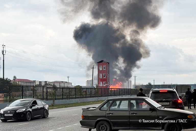 В Грозном взорвалась заправка – АЗС полностью уничтожена. (Видео)