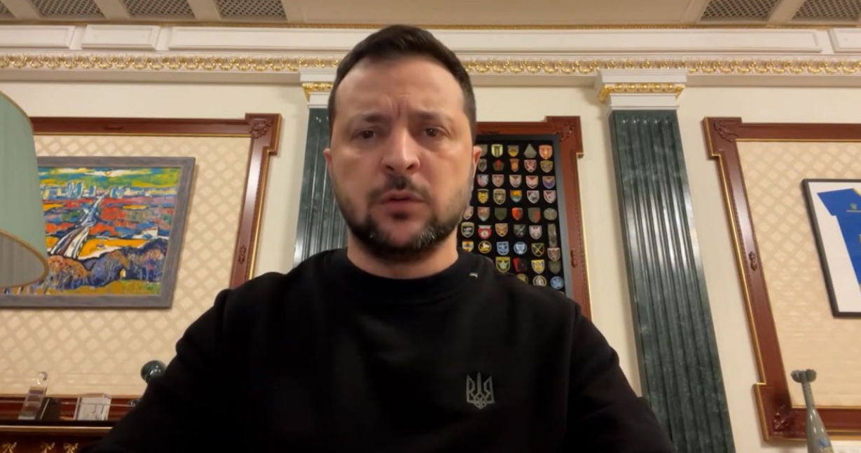 "Есть правильные результаты": Зеленский отметил воинов, наносящих дальнобойные удары по территории РФ и задействованных в Курской операции. Видео