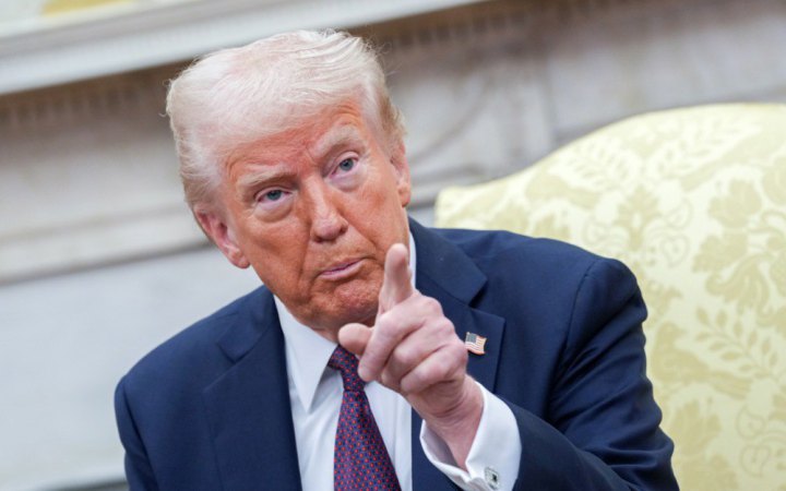 СМИ: Трамп призвал Зеленского усилить удары по России