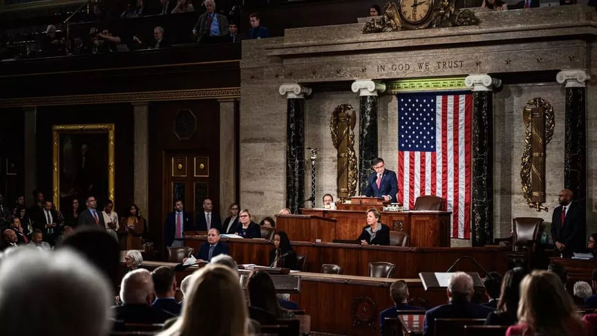 Палата представителей США проголосовала за продолжение военной помощи Украине