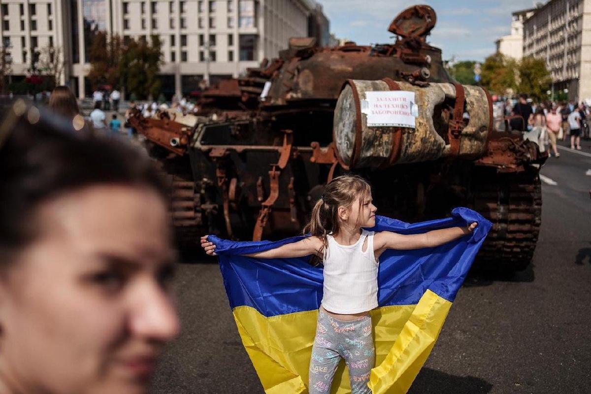 "Прощание с Донбассом": украинцы, потерявшие дом, боятся "быстрого мира" Трампа, - WP