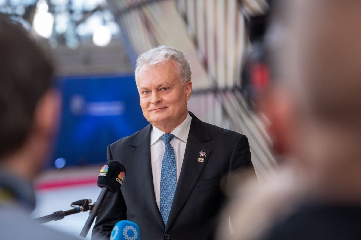 Литва хочет ограничить транзит с российским Калининградом