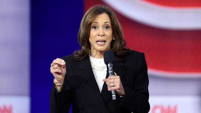 "Главарь мафии": Харрис высмеяла Трампа из-за разделения мира на сферы влияния